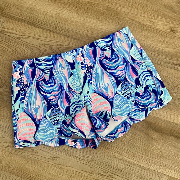 Lilly Pulitzer Pants - Scuba shorts